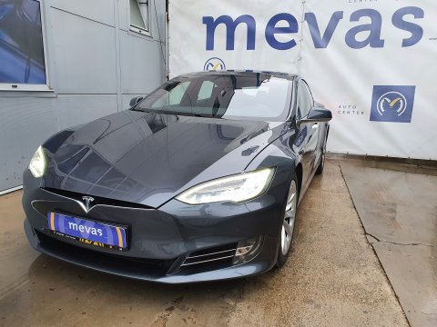 Tesla Model S 75 D