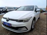 Volkswagen Golf 8 1.5 TSI